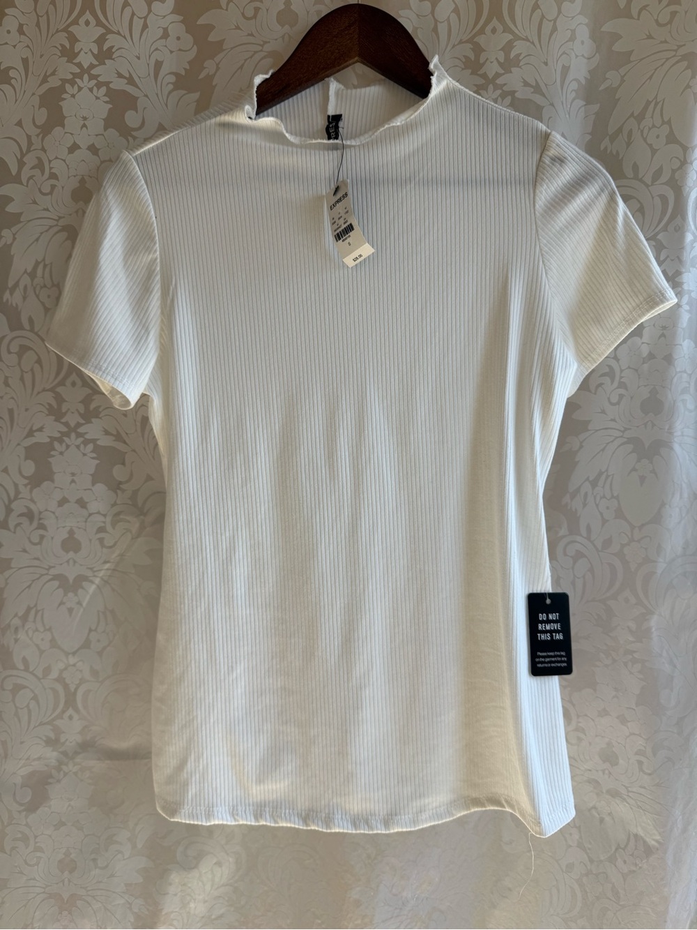 Express White Ribbed Short Sleeve Crewneck Top